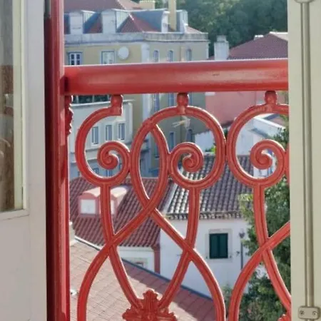Olh'O Tejo Studio Apartment Lisbon
